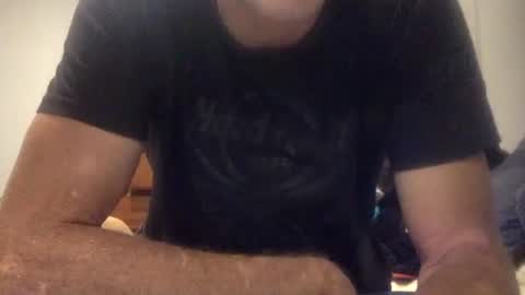 Snapshot of deanofflove221000 chatting on November 2, 2025, 9:33 am deanofflove221000 online show from November 2, 2025, 9:33 am