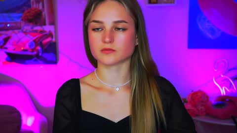 Snapshot of deboralarson chatting on January 22, 2025, 8:29 am Debora online show from January 22, 2025, 8:29 am