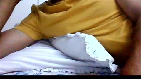 Snapshot of deepak4ualways chatting on October 29, 2025, 2:52 pm sandy4umylove2014 online show from October 29, 2025, 2:52 pm