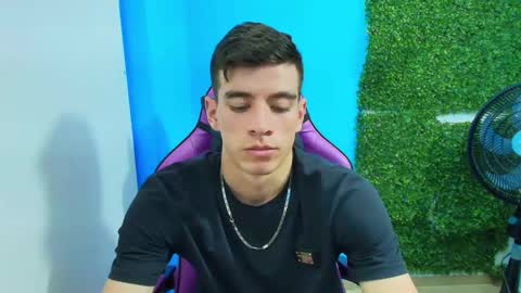 Snapshot of deiby_baby chatting on January 24, 2025, 4:48 am DEIBY online show from January 24, 2025, 4:48 am