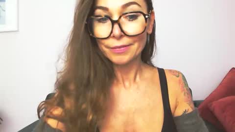 Snapshot of delilah_sweet chatting on September 22, 2025, 3:03 pm delilah_sweet online show from September 22, 2025, 3:03 pm