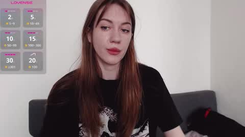 Snapshot of demiamour chatting on September 15, 2025, 1:33 pm Demi. not your babybabebb and other shit online show from September 15, 2025, 1:33 pm