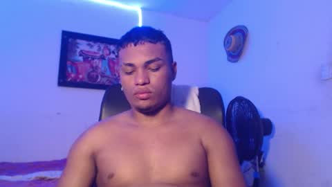 Snapshot of demol_latin chatting on September 17, 2025, 11:50 pm MASTER DAV online show from September 17, 2025, 11:50 pm