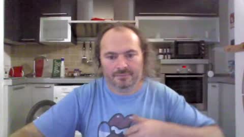 Snapshot of demon52 chatting on January 8, 2025, 2:35 pm DEMON52 online show from January 8, 2025, 2:35 pm