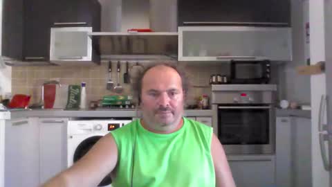 Snapshot of demon52 chatting on September 21, 2025, 1:46 pm DEMON52 online show from September 21, 2025, 1:46 pm