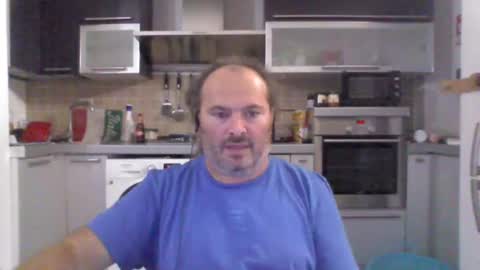 Snapshot of demon52 chatting on October 20, 2025, 1:11 pm DEMON52 online show from October 20, 2025, 1:11 pm