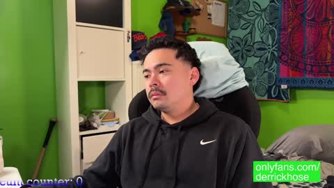 Snapshot of derrick_hose chatting on January 12, 2025, 4:31 am Derrick Hose online show from January 12, 2025, 4:31 am