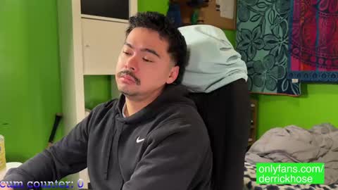 Snapshot of derrick_hose chatting on January 13, 2025, 4:18 am Derrick Hose online show from January 13, 2025, 4:18 am