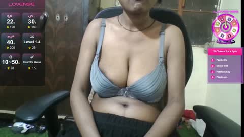 Snapshot of desiprincessaga chatting on January 31, 2025, 6:57 pm desiprincessaga online show from January 31, 2025, 6:57 pm