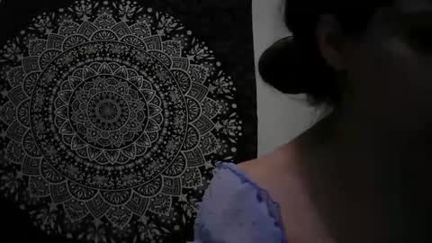 Snapshot of destinysunflower chatting on October 17, 2025, 4:04 am destinysunflower online show from October 17, 2025, 4:04 am