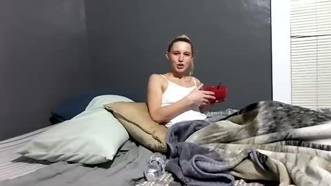 Snapshot of desturbingdetale699 chatting on December 16, 2024, 5:38 am desturbingdetale699 online show from December 16, 2024, 5:38 am