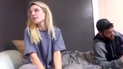 Snapshot of desturbingdetale699 chatting on December 17, 2024, 5:18 am desturbingdetale699 online show from December 17, 2024, 5:18 am