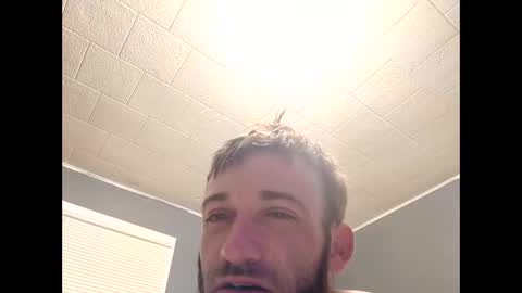 Snapshot of desturbingdetale699 chatting on February 19, 2025, 2:23 am desturbingdetale699 online show from February 19, 2025, 2:23 am