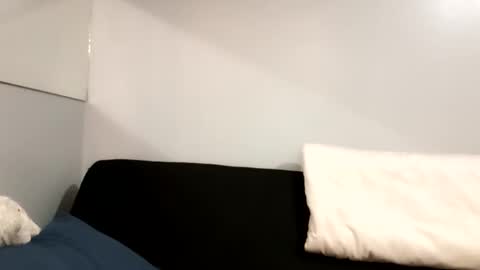 Snapshot of desturbingdetale699 chatting on October 3, 2025, 1:02 am desturbingdetale699 online show from October 3, 2025, 1:02 am