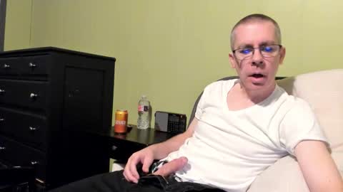 Snapshot of devas11 chatting on October 16, 2025, 11:33 am Devas online show from October 16, 2025, 11:33 am