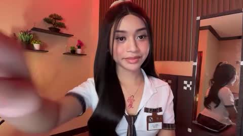 Snapshot of devine_goddessx chatting on September 28, 2025, 10:20 am Devine Greyson online show from September 28, 2025, 10:20 am