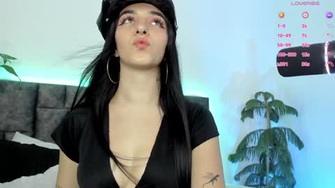 Snapshot of devlin_violet__ chatting on January 23, 2025, 5:56 am PaulaInsta  paulacastellanos 1Pvt open online show from January 23, 2025, 5:56 am