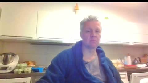 Snapshot of devon_nite chatting on December 5, 2024, 12:30 am Devon online show from December 5, 2024, 12:30 am