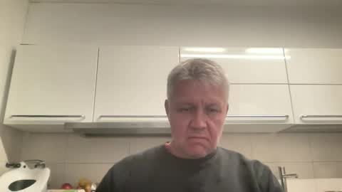 Snapshot of devon_nite chatting on September 28, 2025, 10:48 pm Devon online show from September 28, 2025, 10:48 pm