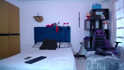 Snapshot of diabla_sexyboobs chatting on February 3, 2025, 8:24 pm D I A B L A online show from February 3, 2025, 8:24 pm