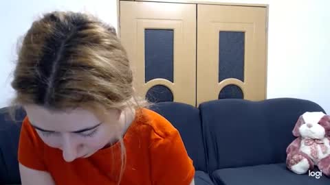 Snapshot of dianasmiey7 chatting on January 28, 2025, 9:30 am dianasmiey7 online show from January 28, 2025, 9:30 am