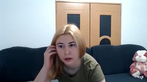 Snapshot of dianasmiey7 chatting on February 9, 2025, 8:54 am dianasmiey7 online show from February 9, 2025, 8:54 am