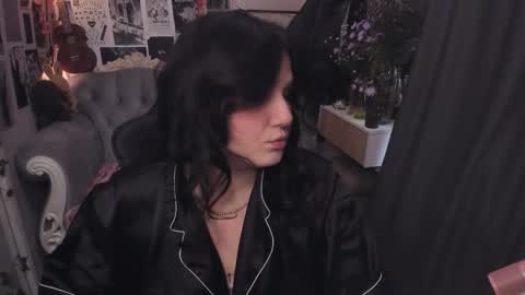 Snapshot of diasporaaa chatting on October 6, 2025, 1:14 am diasporaaa online show from October 6, 2025, 1:14 am