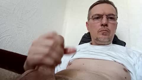 Antonio online show from September 21, 2025, 8:49 am