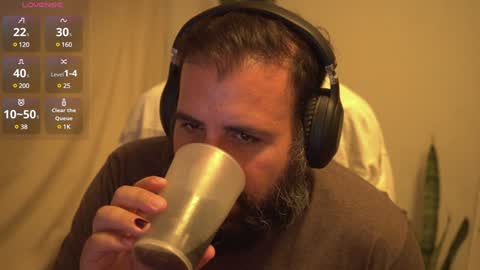 Snapshot of dicristalino chatting on December 8, 2024, 2:28 am Cristian Dipolino online show from December 8, 2024, 2:28 am