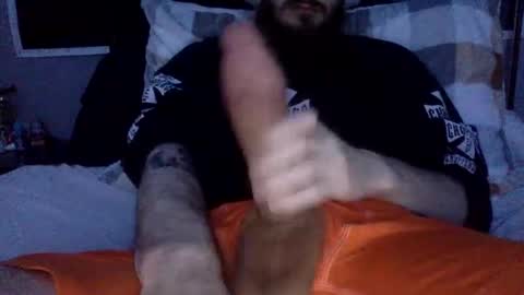 Snapshot of digbicknik chatting on February 12, 2025, 7:23 am digbicknik online show from February 12, 2025, 7:23 am