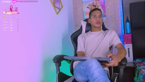 Snapshot of dilam_alfonzo chatting on November 1, 2025, 8:11 pm Dilan online show from November 1, 2025, 8:11 pm