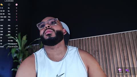 Snapshot of dilanjonnes chatting on December 31, 2024, 8:56 pm DilanJonnes online show from December 31, 2024, 8:56 pm