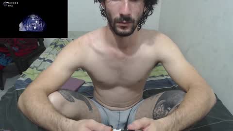 Snapshot of dioni_soe chatting on September 11, 2025, 1:17 am Henry online show from September 11, 2025, 1:17 am