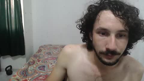 Snapshot of dioni_soe chatting on November 2, 2025, 9:50 pm Henry online show from November 2, 2025, 9:50 pm