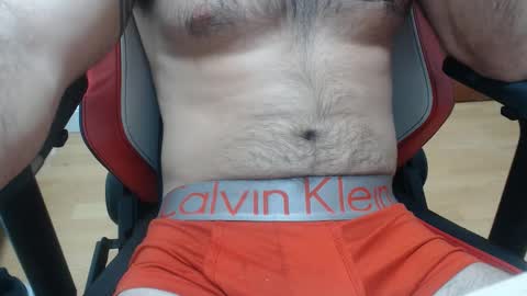 Snapshot of dirfocus chatting on October 19, 2025, 12:06 pm Z online show from October 19, 2025, 12:06 pm