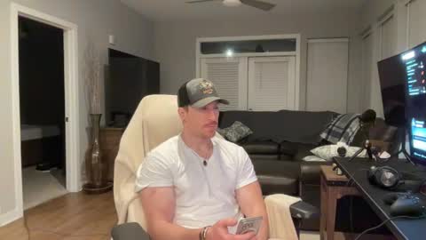 Snapshot of discgolf4life chatting on March 10, 2025, 2:17 am JustinDulgeXXX online show from March 10, 2025, 2:17 am