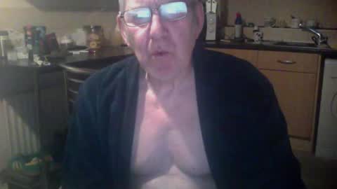 Snapshot of discovery63 chatting on December 28, 2024, 4:52 pm discovery63 online show from December 28, 2024, 4:52 pm