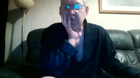 Snapshot of discovery63 chatting on January 2, 2025, 4:35 pm discovery63 online show from January 2, 2025, 4:35 pm