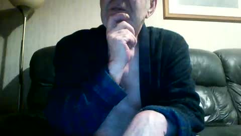 Snapshot of discovery63 chatting on February 15, 2025, 8:11 pm discovery63 online show from February 15, 2025, 8:11 pm