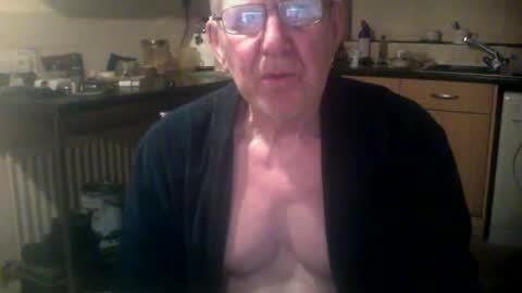 Snapshot of discovery63 chatting on March 2, 2025, 8:18 pm discovery63 online show from March 2, 2025, 8:18 pm