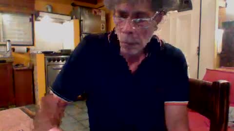 Snapshot of discretopasivo chatting on October 21, 2025, 1:39 am discretopasivo online show from October 21, 2025, 1:39 am