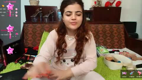 Snapshot of divine_goddess69 chatting on October 16, 2025, 8:43 pm Ana    online show from October 16, 2025, 8:43 pm
