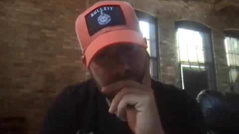 Snapshot of dj_chaterbate chatting on October 2, 2025, 7:43 pm DJ Chaterbate online show from October 2, 2025, 7:43 pm