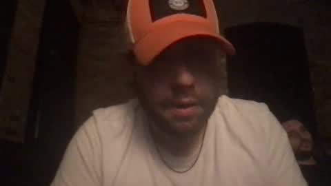 Snapshot of dj_chaterbate chatting on October 3, 2025, 7:49 am DJ Chaterbate online show from October 3, 2025, 7:49 am