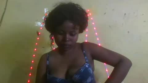 Snapshot of djami534591 chatting on November 12, 2025, 1:22 pm djami534591 online show from November 12, 2025, 1:22 pm