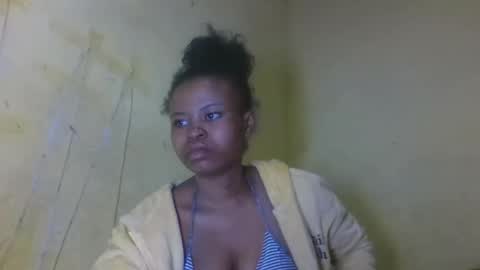 Snapshot of djami534591 chatting on November 16, 2025, 10:15 pm djami534591 online show from November 16, 2025, 10:15 pm