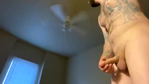 Snapshot of djayuncuttt chatting on March 4, 2025, 1:17 pm djayuncuttt online show from March 4, 2025, 1:17 pm