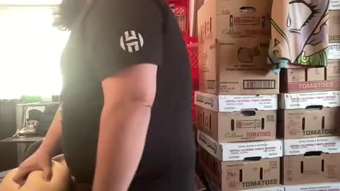 Snapshot of djfreeque chatting on December 1, 2024, 6:52 pm djfreeque online show from December 1, 2024, 6:52 pm