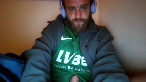 Snapshot of djschoor chatting on September 19, 2025, 10:43 pm djschoor online show from September 19, 2025, 10:43 pm