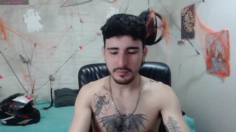 Snapshot of dmitrisanders1 chatting on December 7, 2024, 12:52 am Maybe in pvt online show from December 7, 2024, 12:52 am